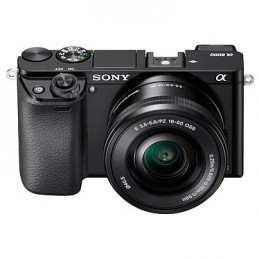 Sony Alpha 6000 + Objectif 16-50 mm Noir + Cullmann Malaga
