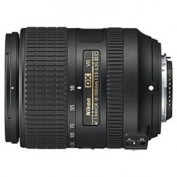 Nikon D7500 + AF-S DX NIKKOR 18-300mm f/3.5-6.3G ED VR,abidjan