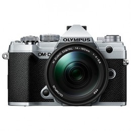 Olympus E-M5 Mark III Argent + 14-150 mm Noir