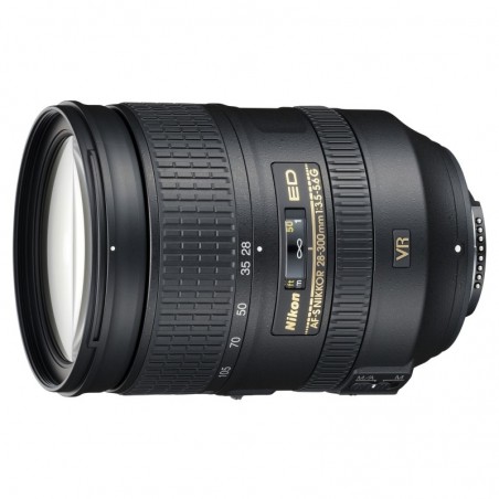 Nikon AF-S NIKKOR 28-300mm f/3.5-5.6G ED VR