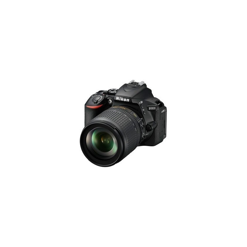 Nikon D5600 + AF-S DX NIKKOR 18-105mm ED VR