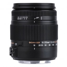 Sigma 18-250mm F3,5-6,3 DC Macro OS HSM monture Canon