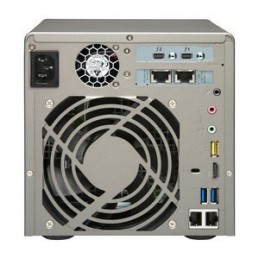 QNAP TVS-882ST2-i5-8G