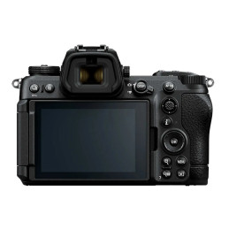 Nikon Z6 III + objectif NIKKOR Z 28-75mm f/2.8 S + bague FTZ II