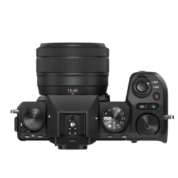 FUJIFILM X-S20 NOIR + 15-45mm