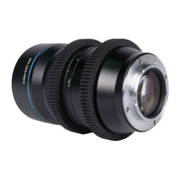 Sirui 35 mm F1.8 1,33x APS-C compatible Monture M4/3