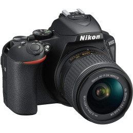 Nikon D5600 + Objectif 18-55 mm Noir - Appareil Photo Reflex