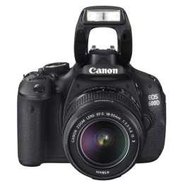 Canon EOS 600D + Objectif Canon EF-S IS 18 - 55 mm f/3.5 - 5.6
