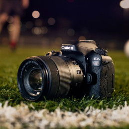 Canon EOS 80D + Objectif Canon EF-S 18-135mm IS USM - Appareil Photo Reflex Canon