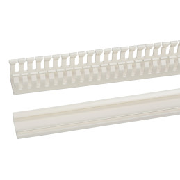 Goulotte circulation filerie sur porte - L2000 - 30x30mm PrismaSeT Schneider Electric - LVS04233