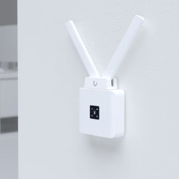 Ubiquiti Mobile Router (UMR)