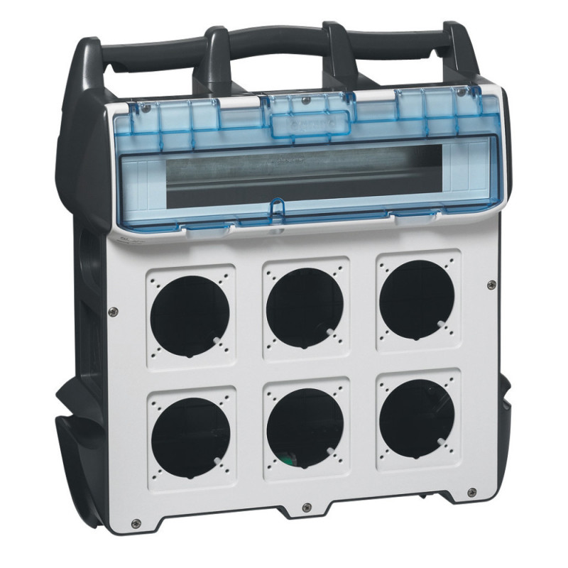Coffret de chantier P17 IP44 IK09 40A à équiper - 400V~ maximum - peut recevoir jusqu'à 6 prises legrand - 058957