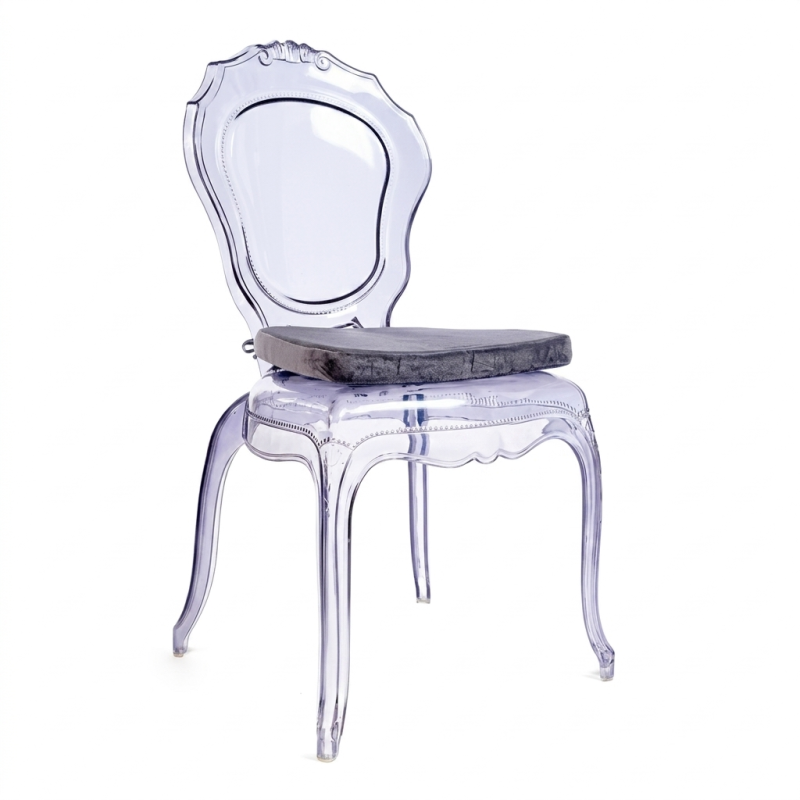 Location de Chaise Bella - Acrylique fume - Assise Noire - H:94cm l:40cm à partir de 50 chaises