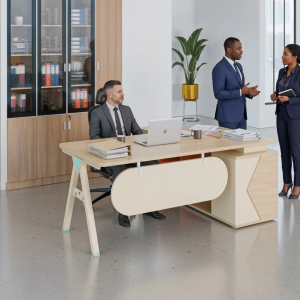 Bureau Directeur en forme en bois